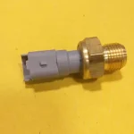 مهره فشنگی روغن 206 برند ایمن تک