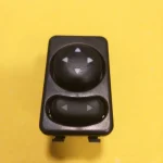 کلید تنظیم آینه پژو با نور سفید