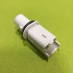 جا لامپ راهنمای بغل گلگیر پژو 206 کد  1244 - Image 2